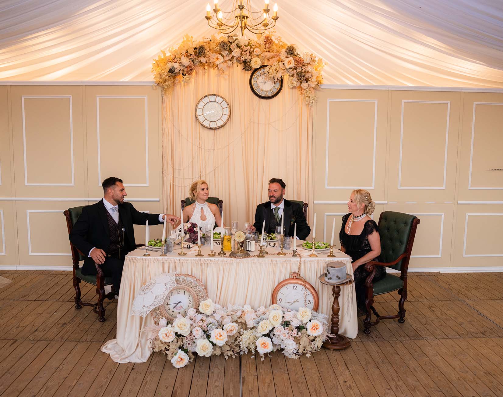 Сватбата на Ади и Асен (10) - Сватбена галерия на Ivylu.bg