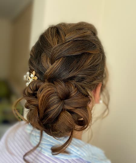 Bridal Hairstyle - Textured low bun - 1136