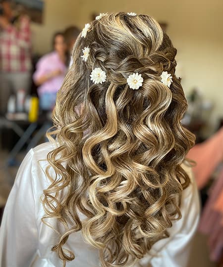 Bridal Hairstyle - Curly half-up - 1150