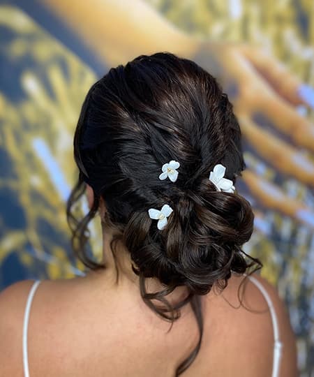 Bridal Hairstyle - Low romantic bun - 1151