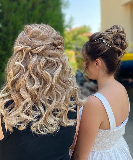 Bridal Hairstyle - Curly half-up - 1152